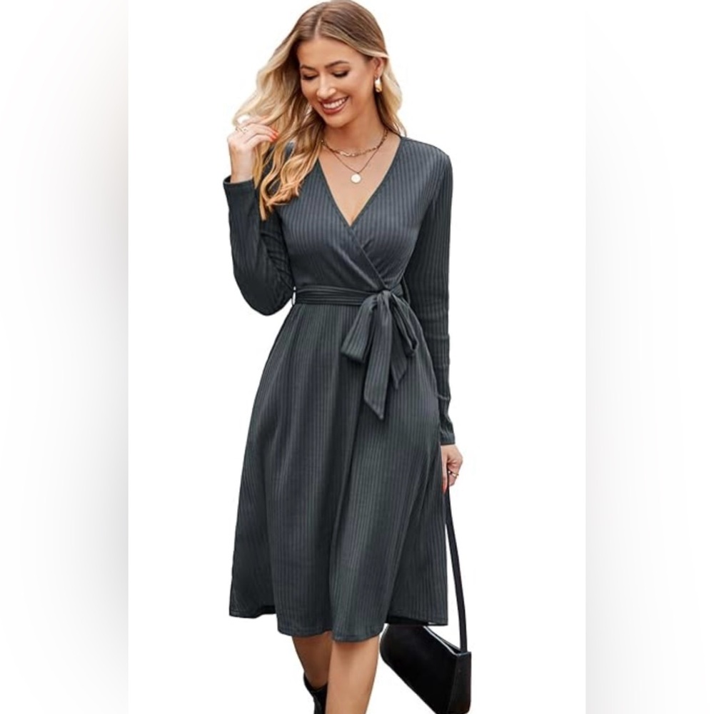 Black Ribbed MIDI Dress